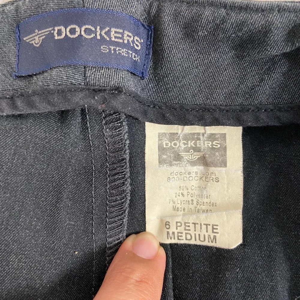 Dockers Womens Size 6 M Petite Gray Stretch Pants